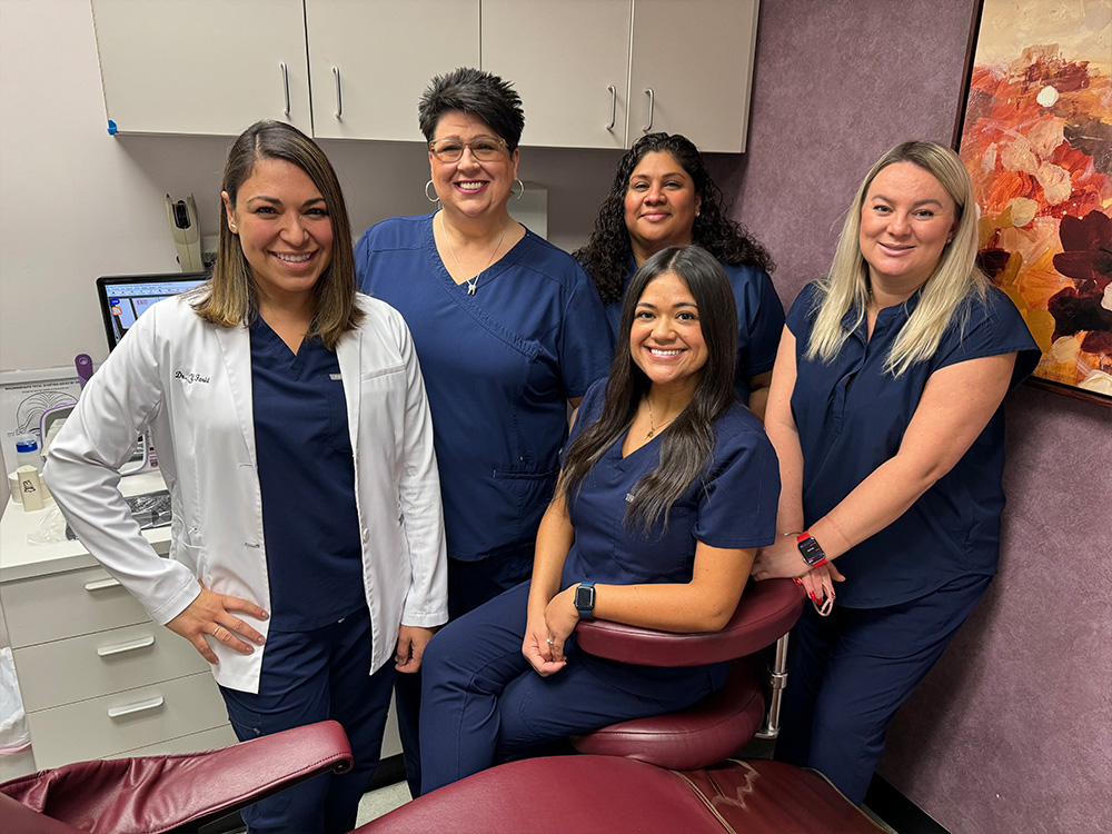 Purely Smiles Dental | Dentures, Invisalign and Teeth Whitening